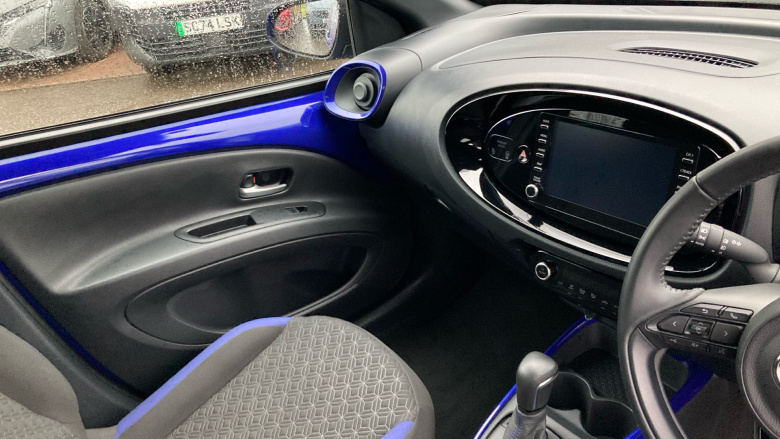 Toyota Aygo X 1.0 VVT-i Edge 5dr Auto Petrol Hatchback